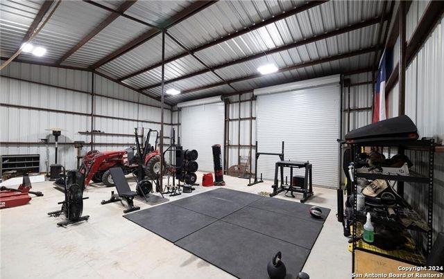 345 Laguna Rd, Bandera, TX 78003