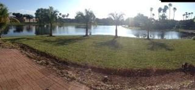 1372 Bayview Circle, Weston, FL 33326