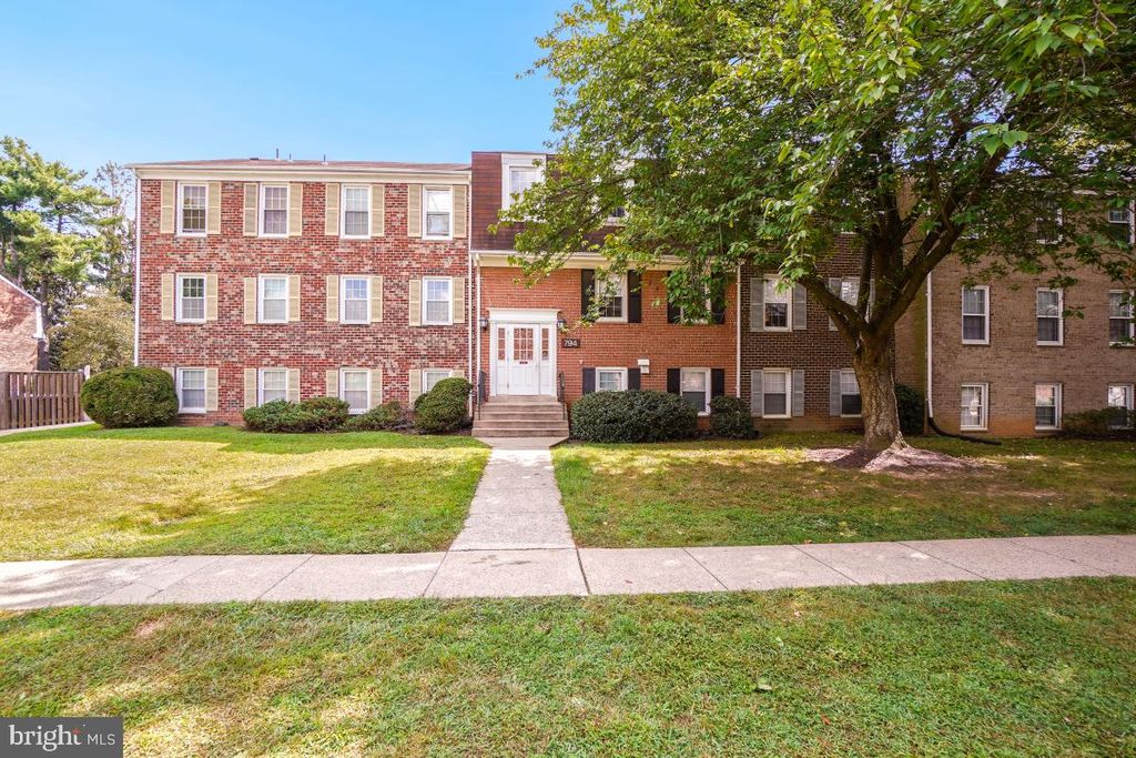 794 QUINCE ORCHARD BLVD #102, Gaithersburg, MD 20878