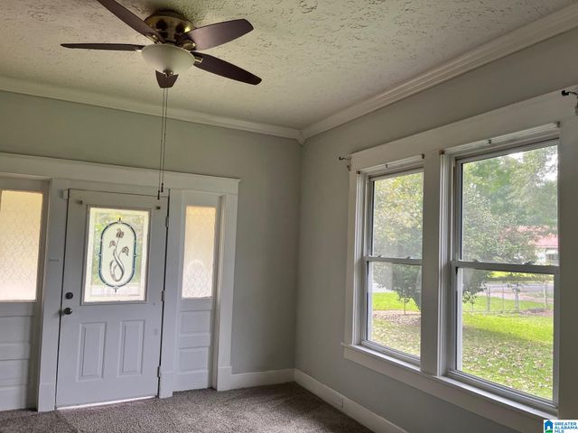 67 OAK STREET, Sylacauga, AL 35150