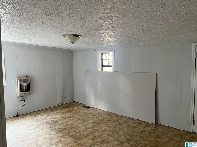 67 OAK STREET, Sylacauga, AL 35150