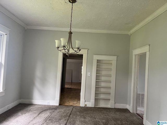 67 OAK STREET, Sylacauga, AL 35150