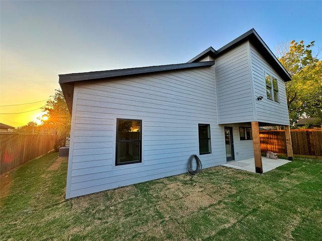 4311 King Street, Greenville, TX 75401