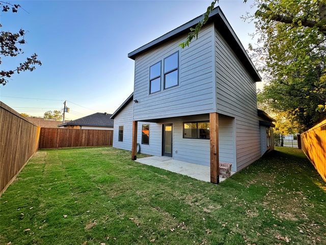 4311 King Street, Greenville, TX 75401