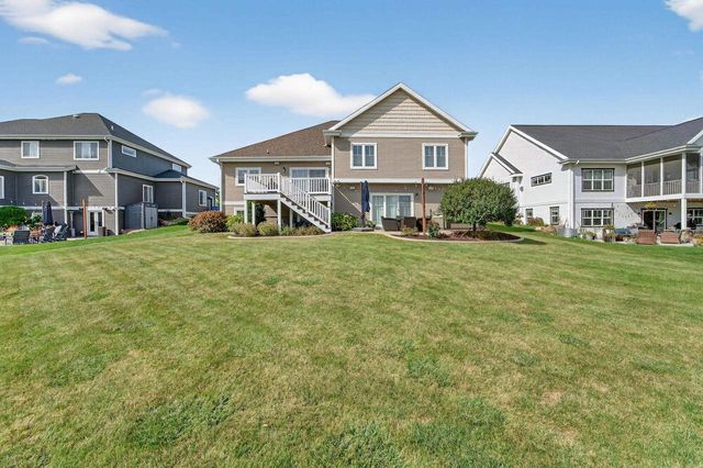 1206 Water Wheel Drive, Waunakee, WI 53597