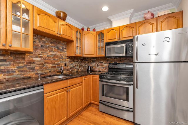 150 I U Willets Road, Albertson, NY 11507