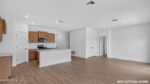5425 HORSEBACK Court, Jacksonville, FL 32234