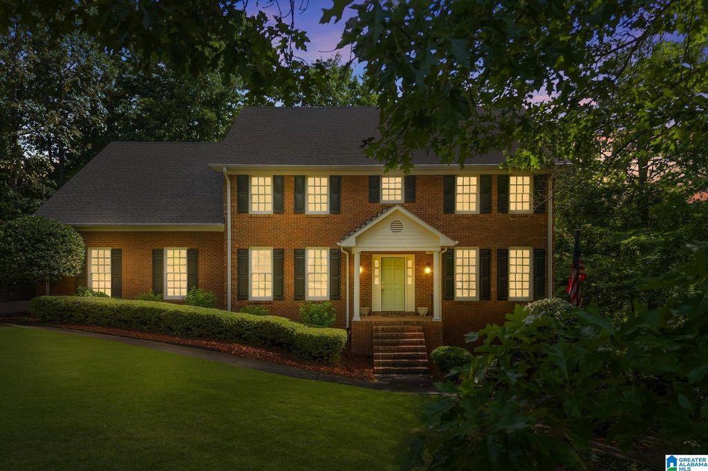 3211 MOUNTAIN RIDGE CIRCLE, Birmingham, AL 35242