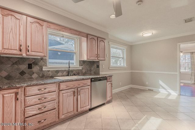 1549 MONTROSE Avenue E, Jacksonville, FL 32210