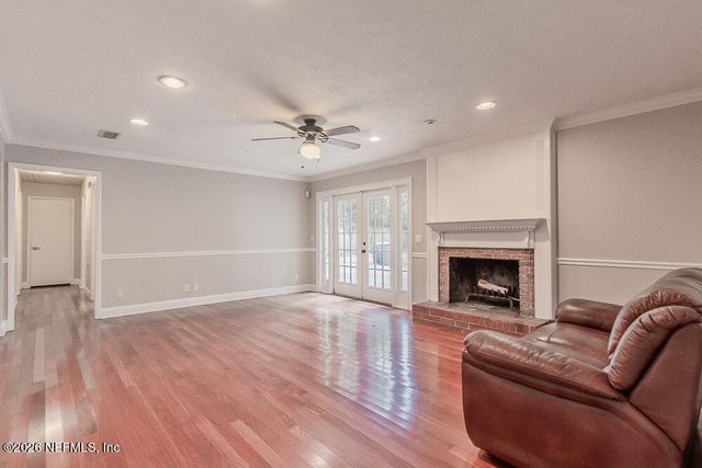 1549 MONTROSE Avenue E, Jacksonville, FL 32210