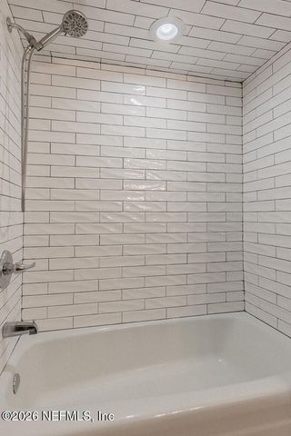 1549 MONTROSE Avenue E, Jacksonville, FL 32210