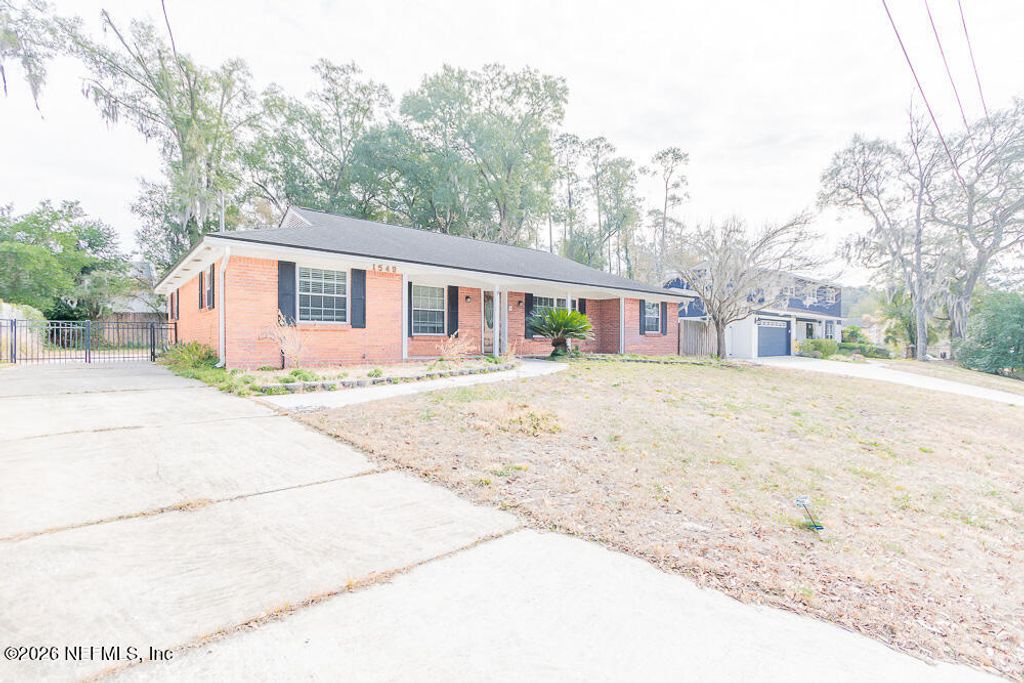 1549 MONTROSE Avenue E, Jacksonville, FL 32210