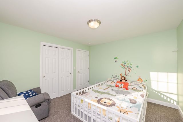 16 Pond Road, Raymond, NH 03077