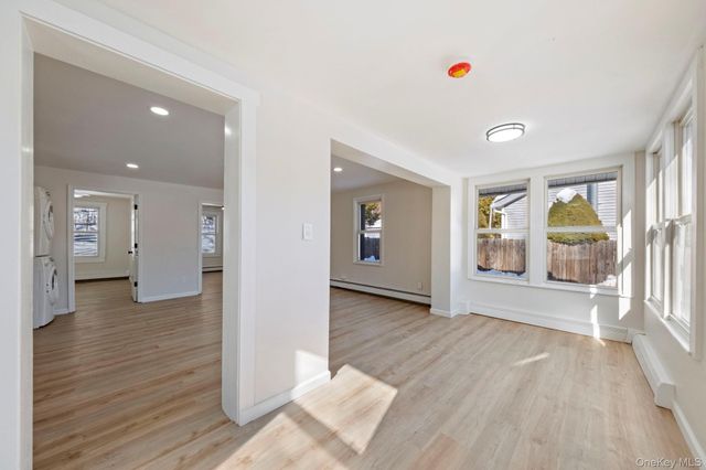 6 Village Drive, Greenwood Lake, NY 10925