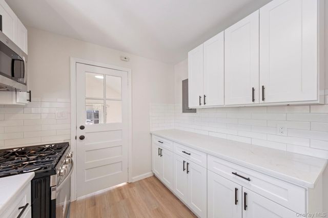 6 Village Drive, Greenwood Lake, NY 10925