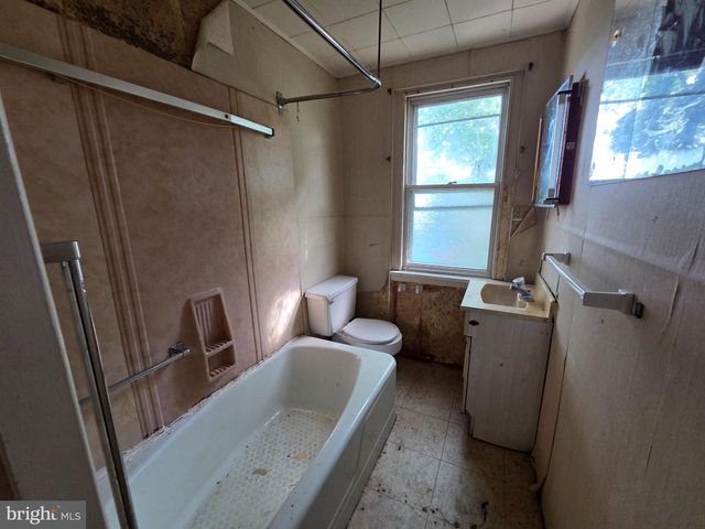 117 STALEY AVE, Collingdale, PA 19023
