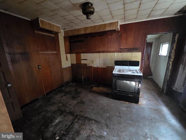 117 STALEY AVE, Collingdale, PA 19023