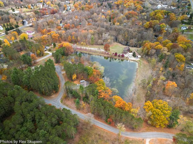 3733 S Brenlor Drive, Hesperia, MI 49421