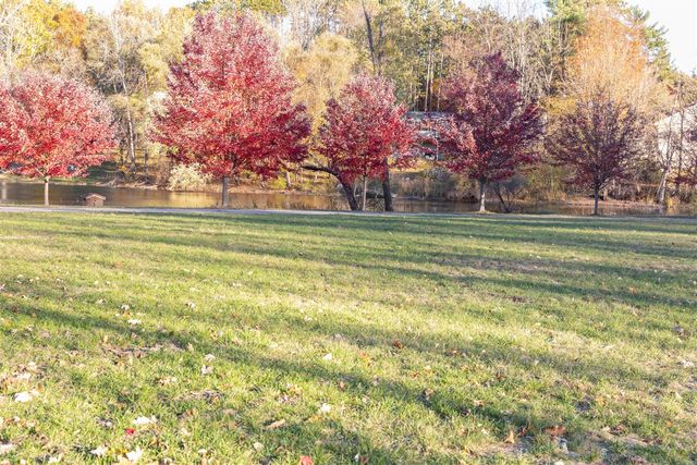 3733 S Brenlor Drive, Hesperia, MI 49421