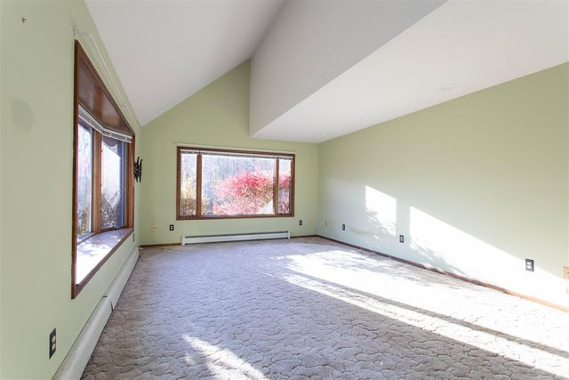 3733 S Brenlor Drive, Hesperia, MI 49421