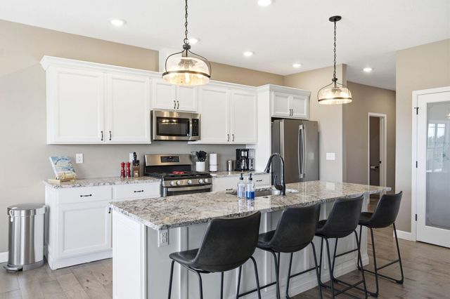 100 PETERSON LN, Ashland, MO 65010