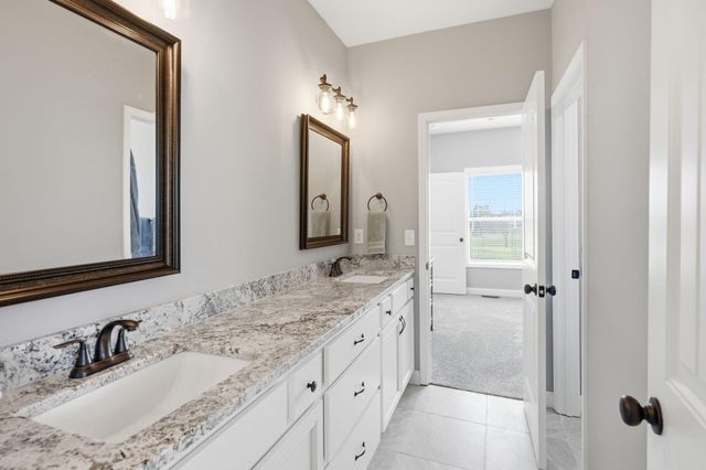100 PETERSON LN, Ashland, MO 65010