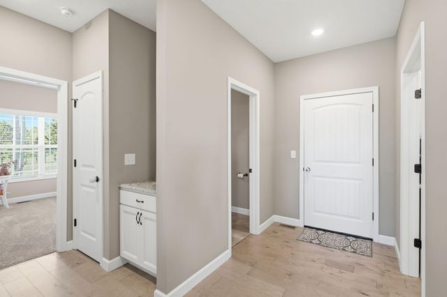 100 PETERSON LN, Ashland, MO 65010