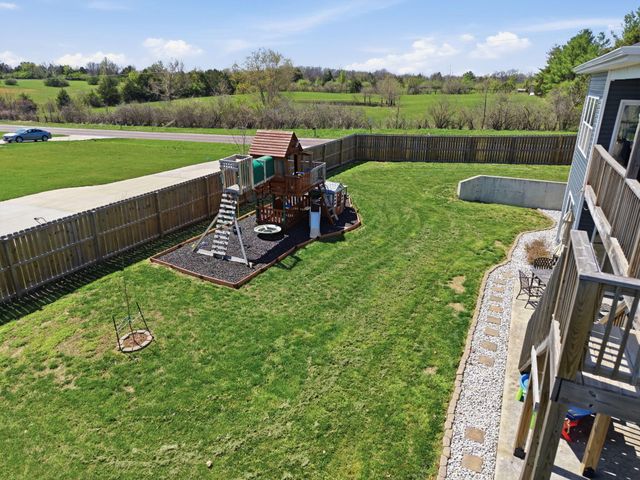 100 PETERSON LN, Ashland, MO 65010