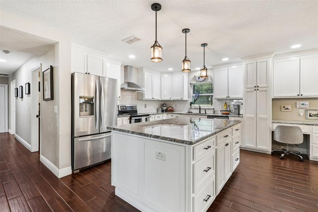 2641 HEMPEL AVENUE, Windermere, FL 34786