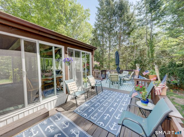 350 Brooke Meadow Road, Berlin, CT 06037
