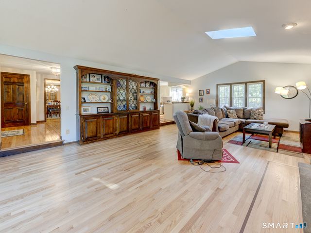 350 Brooke Meadow Road, Berlin, CT 06037
