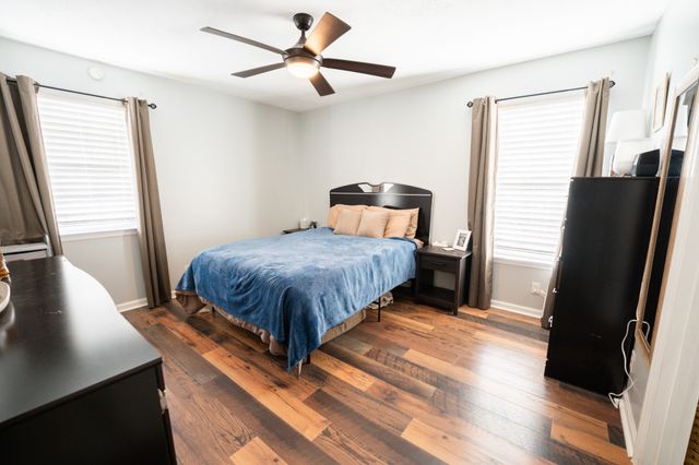 102 N Aztec Dr, White House, TN 37188