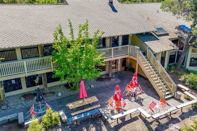 91 E Lake Forest Drive, Allyn, WA 98524