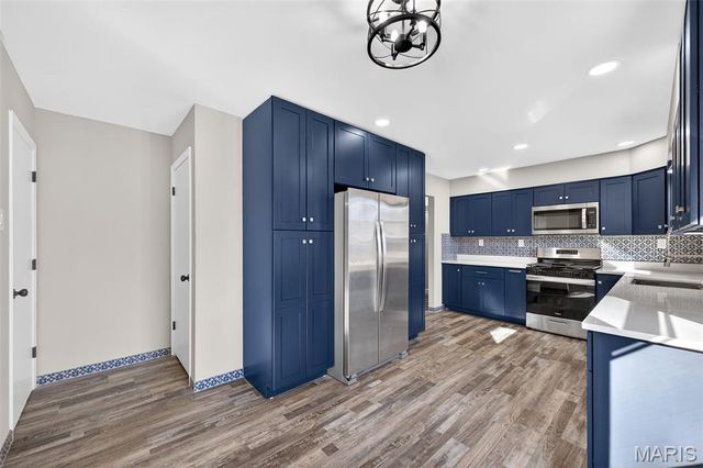 1110 Cypress Drive, St Charles, MO 63366