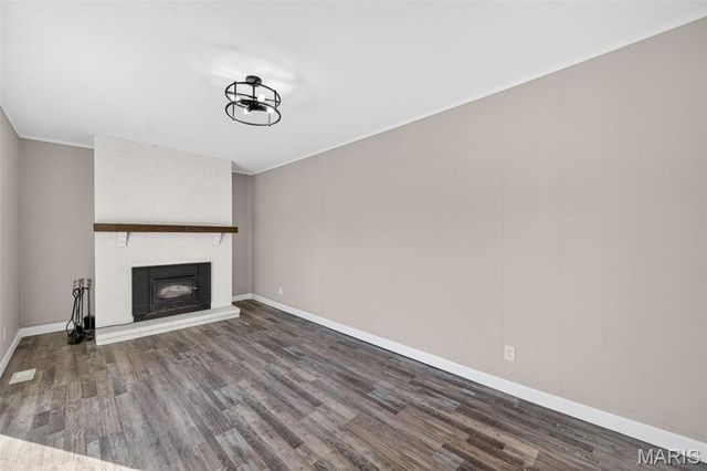 1110 Cypress Drive, St Charles, MO 63366