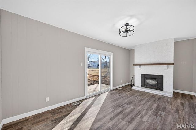 1110 Cypress Drive, St Charles, MO 63366