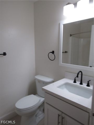 4527 28th ST SW, Lehigh Acres, FL 33973