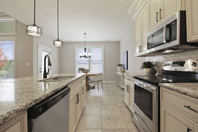 1911 RANGER DR, Columbia, MO 65201