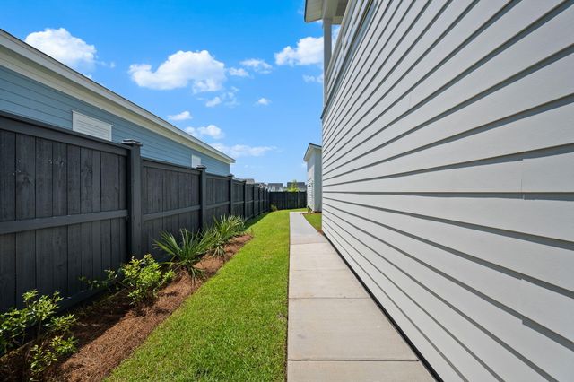 345 Trailmore Lane, Summerville, SC 29486