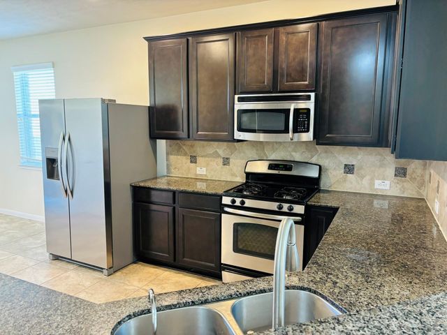 8525 Sunset Loch Drive, Spring, TX 77379