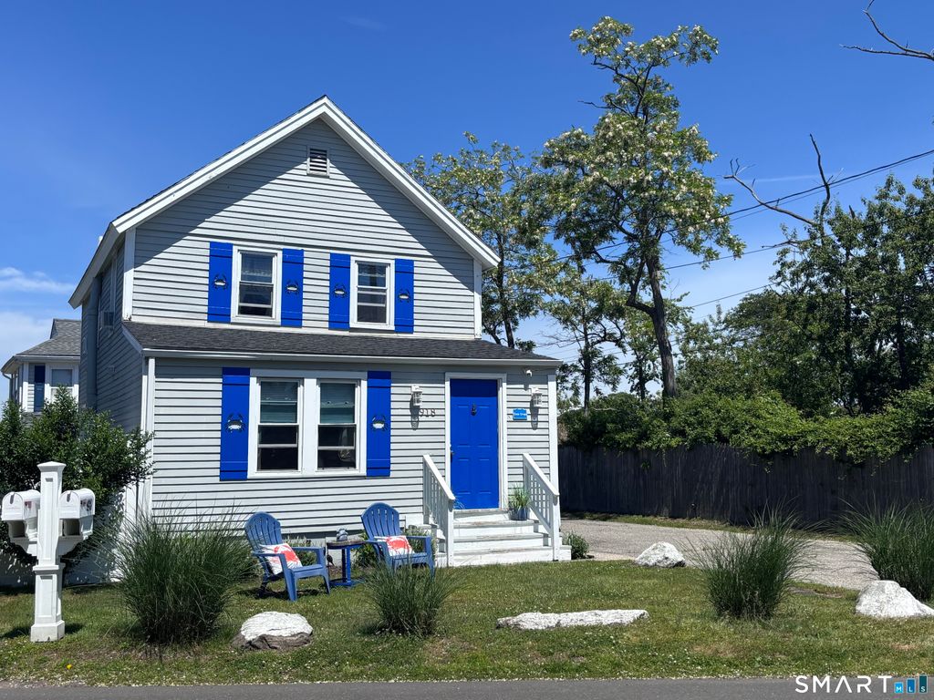 918 Fairfield Beach Road, Fairfield, CT 06824