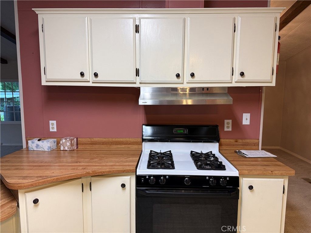 Image 12 of property listing at 5277 Hwy 49 N. #205, Mariposa, CA 95338