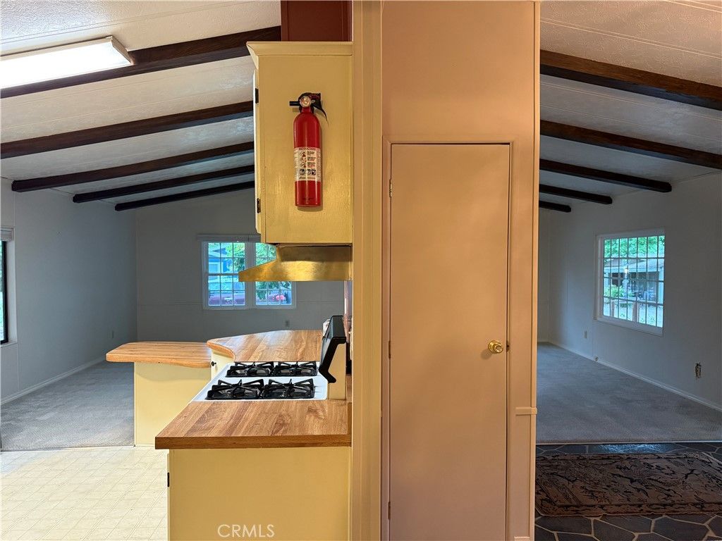 Image 14 of property listing at 5277 Hwy 49 N. #205, Mariposa, CA 95338