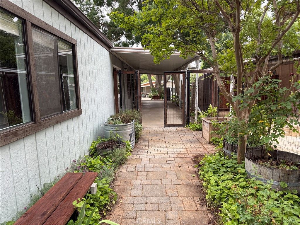 Image 2 of property listing at 5277 Hwy 49 N. #205, Mariposa, CA 95338
