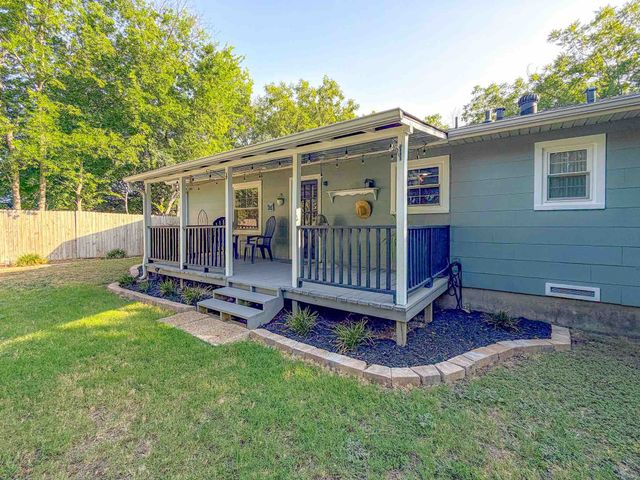 602 Richmond Lane, Waxahachie, TX 75165