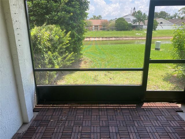 82 LAKEPOINTE CIRCLE 82, Kissimmee, FL 34743