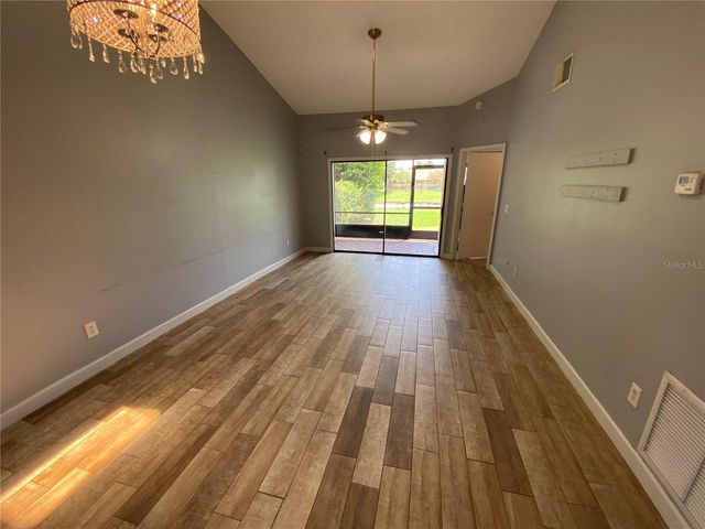 82 LAKEPOINTE CIRCLE 82, Kissimmee, FL 34743
