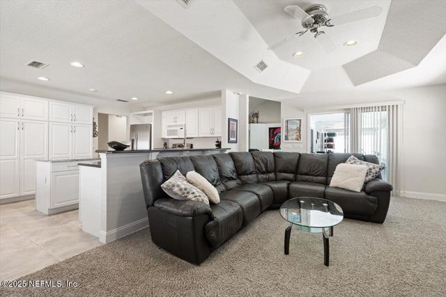 11822 COASTAL Lane W, Jacksonville, FL 32258