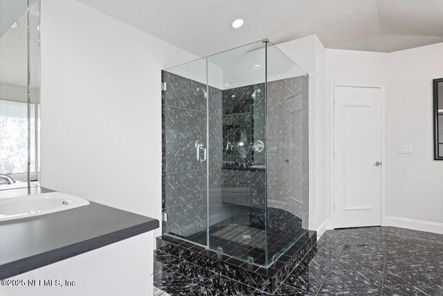 11822 COASTAL Lane W, Jacksonville, FL 32258