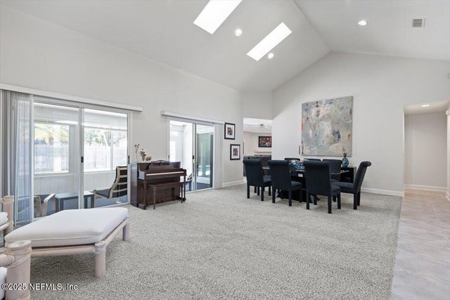 11822 COASTAL Lane W, Jacksonville, FL 32258